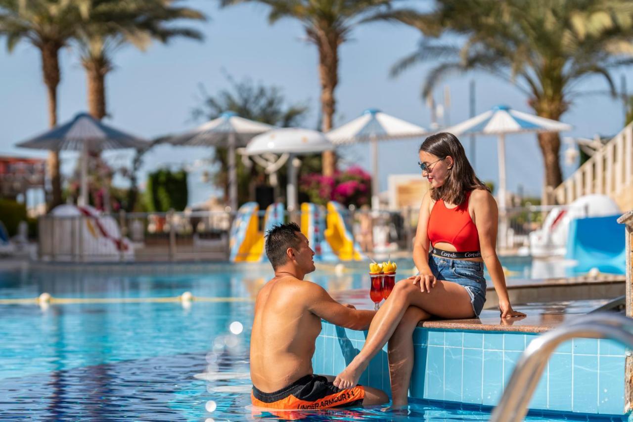 Amc Royal Hotel & Spa Hurghada Exterior photo