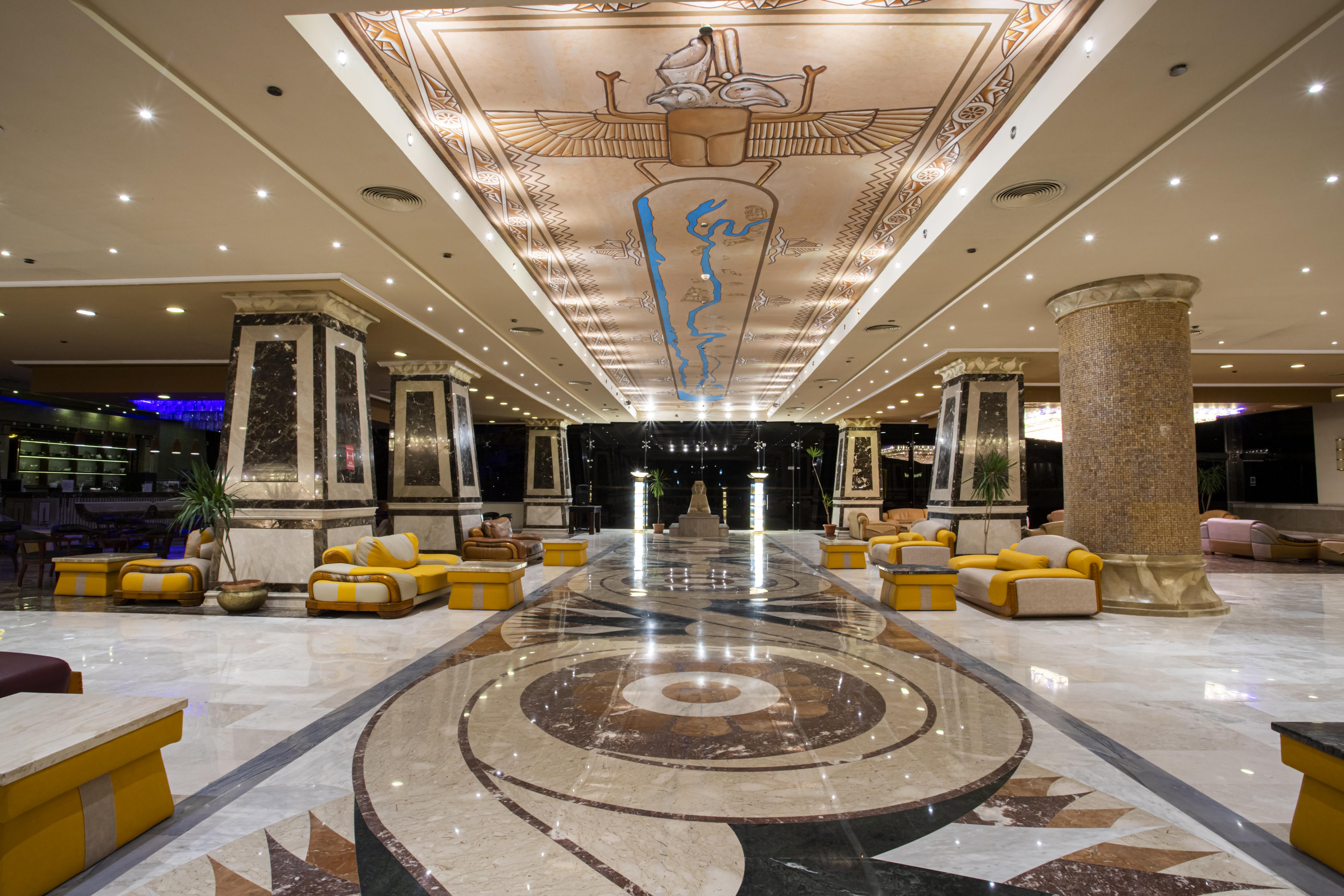 Amc Royal Hotel & Spa Hurghada Exterior photo
