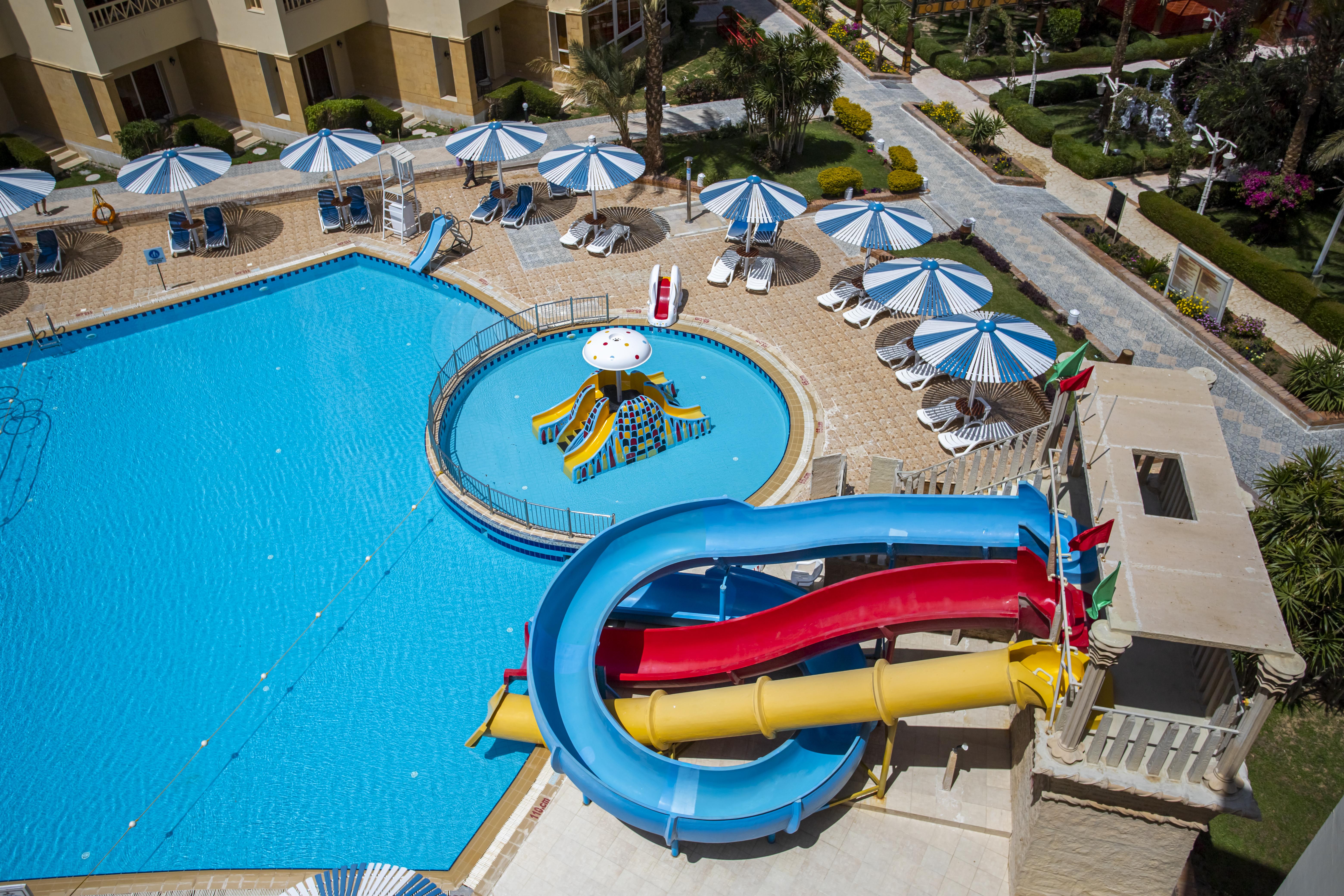 Amc Royal Hotel & Spa Hurghada Exterior photo