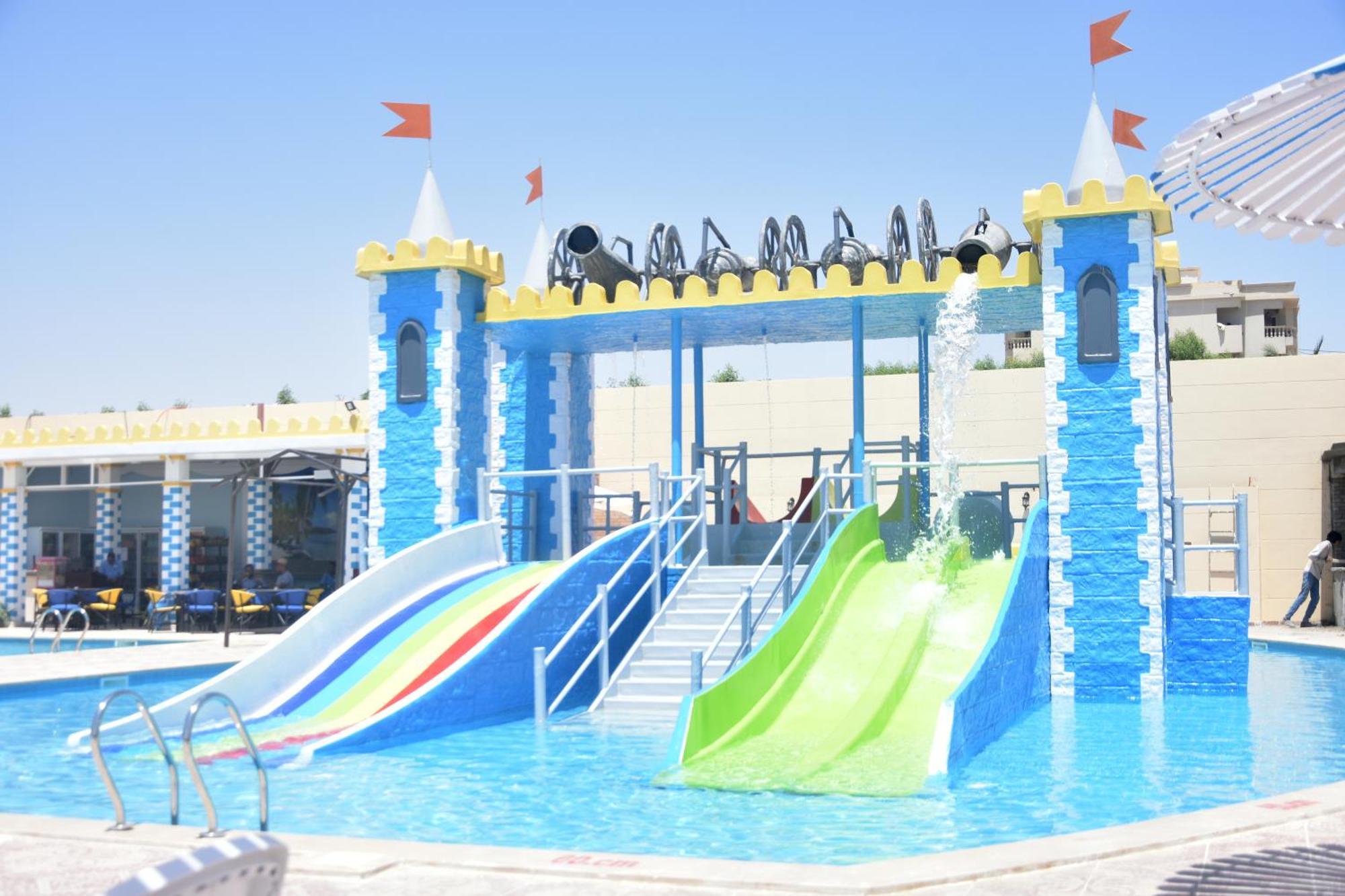 Amc Royal Hotel & Spa Hurghada Exterior photo