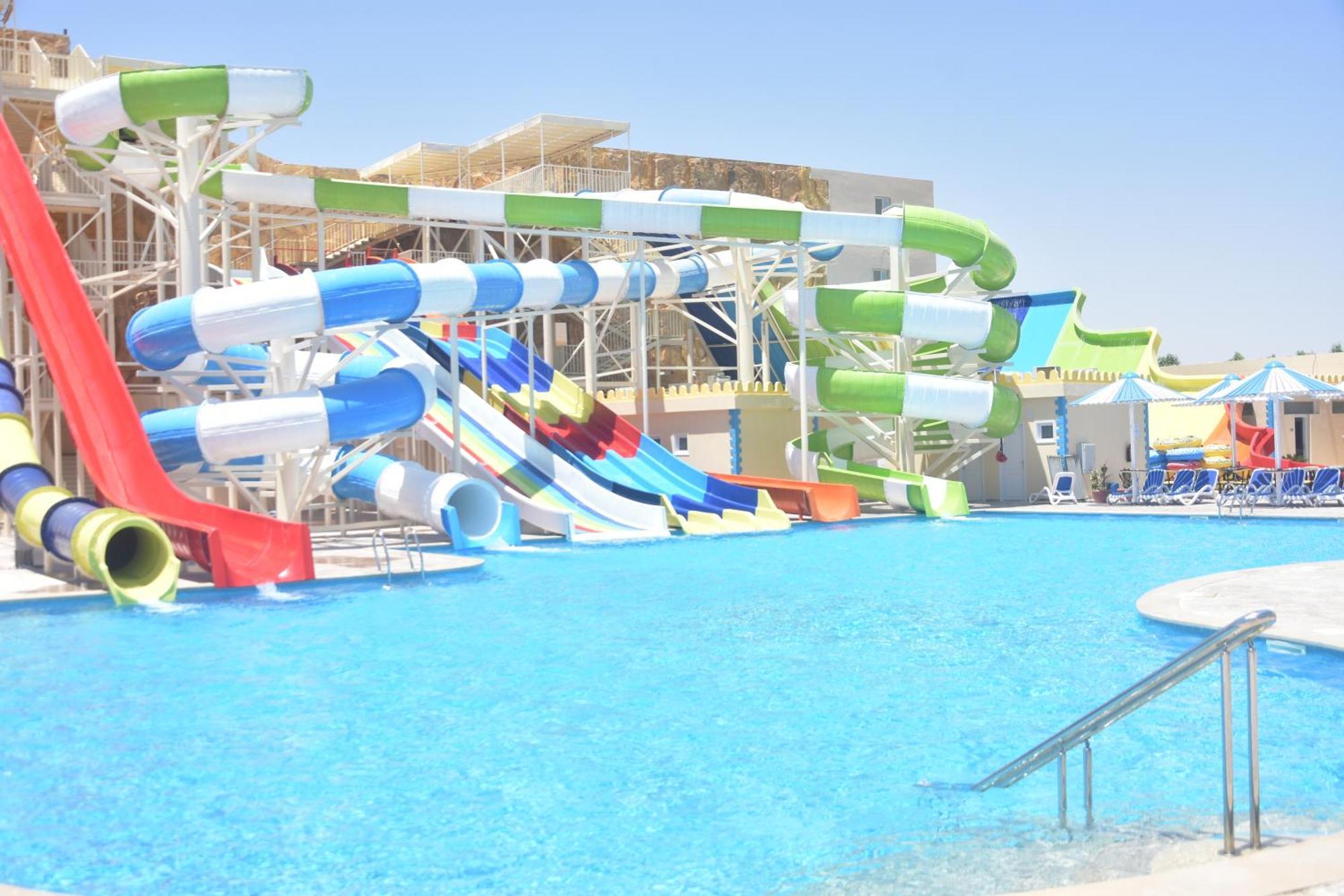 Amc Royal Hotel & Spa Hurghada Exterior photo